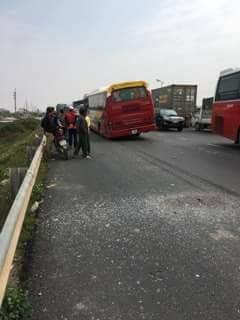 Tai nạn giao thông tại km21 Châu Phong gây ùn tắc gần 20km