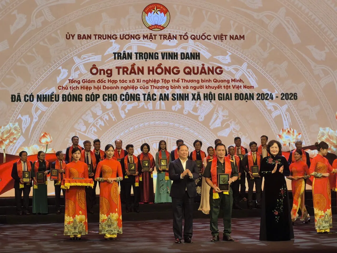 Anh hùng Lao động Trần Hồng Quảng, Chủ tịch Hiệp hội VAIDE được vinh danh có nhiều đóng góp an sinh xã hội giai đoạn 2024–2026