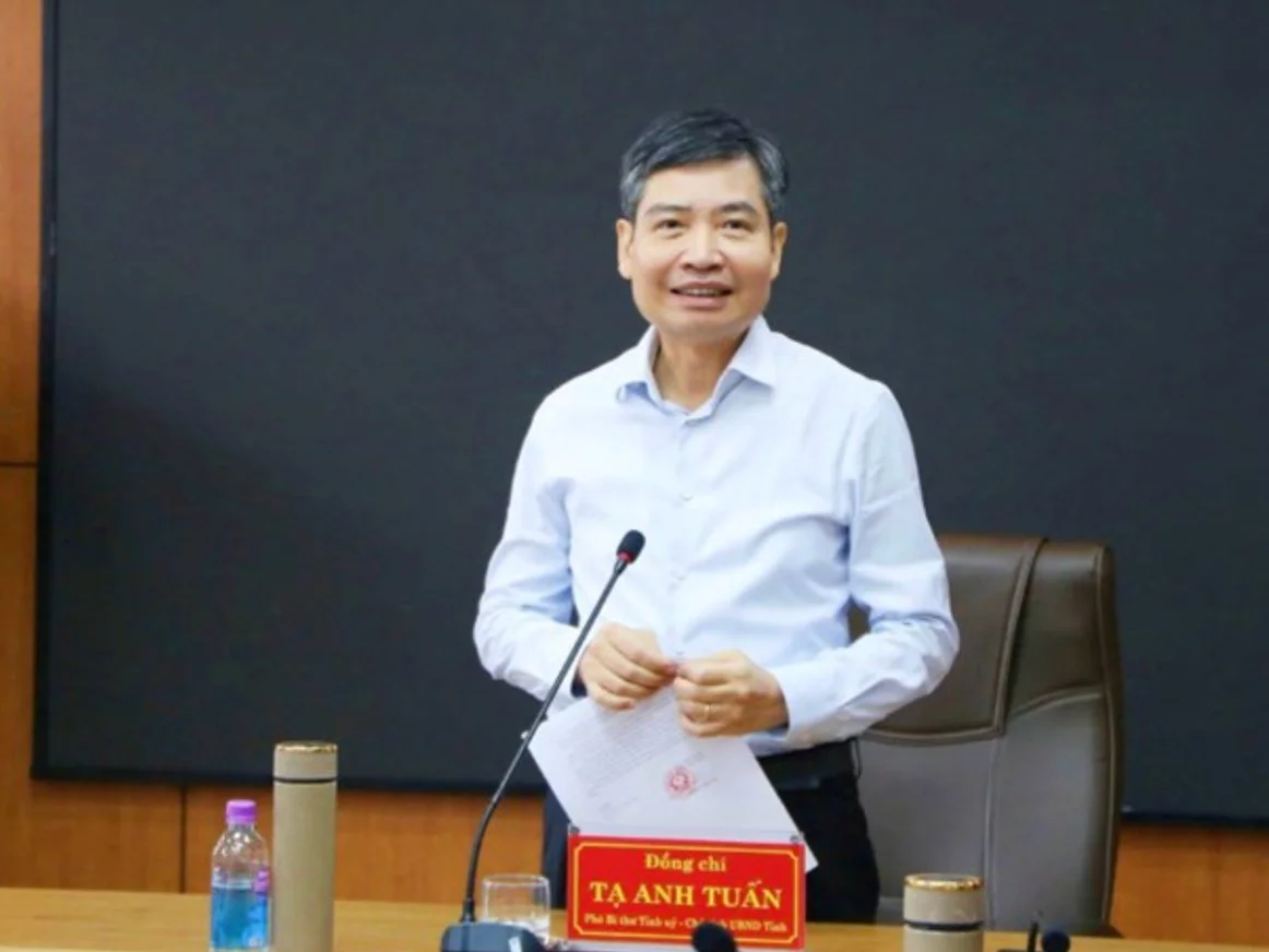 Bổ nhiệm Chủ tịch Uỷ ban nhân dân tỉnh Đăk Lăk Tạ Anh Tuấn làm Thứ trưởng Tài chính