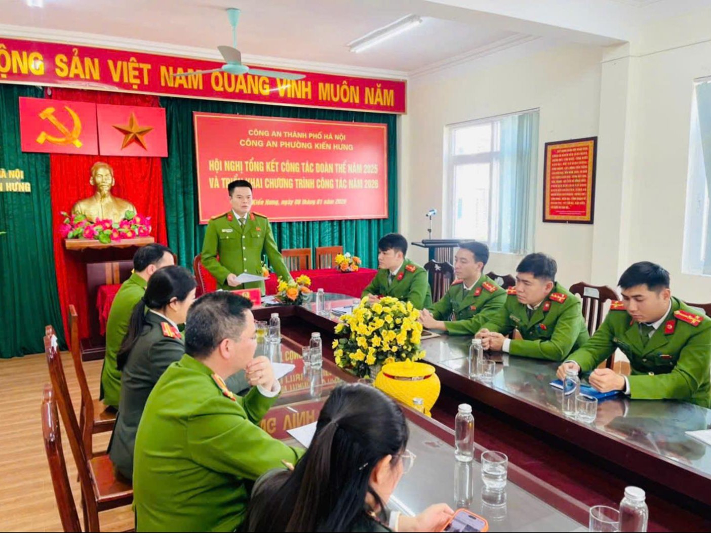 Công an phường Kiến Hưng: Tăng cường sức mạnh tổng hợp và nâng cao chất lượng phục vụ Nhân dân trong tình hình mới