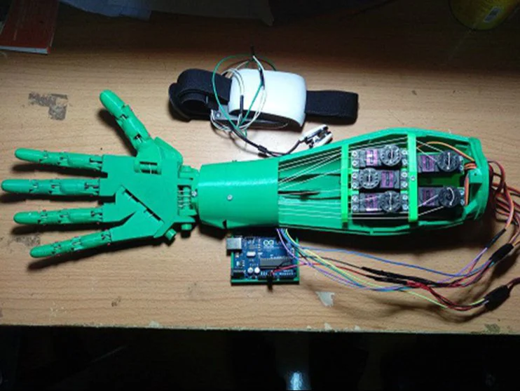 Công nghệ Việt dành cho người khuyết tật