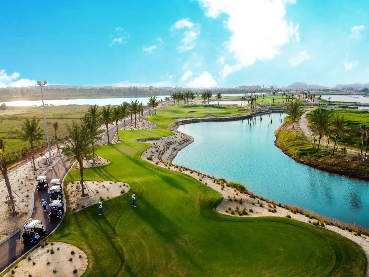 Golden Sands Golf Resort được vinh danh “Sân golf Links ấn tượng nhất”