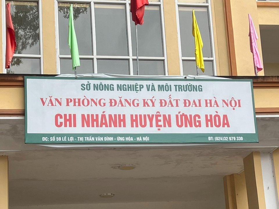 Hà Nội: Văn phòng đăng ký đất đai sao vẫn còn cấp huyện?