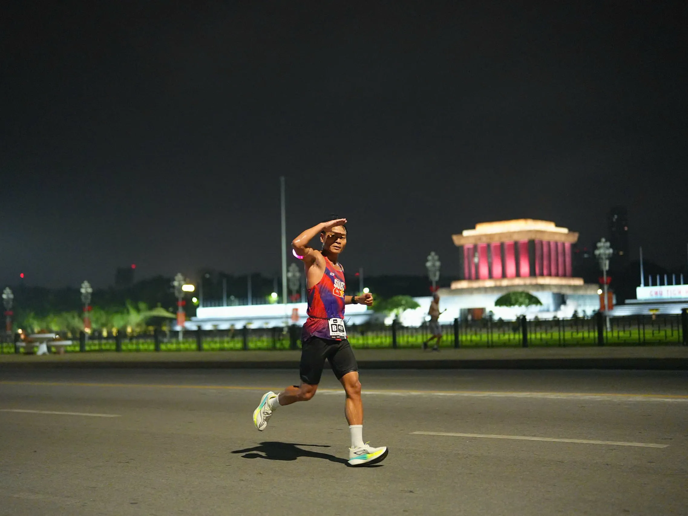 Hà Nội năng động qua những khoảnh khắc Marathon