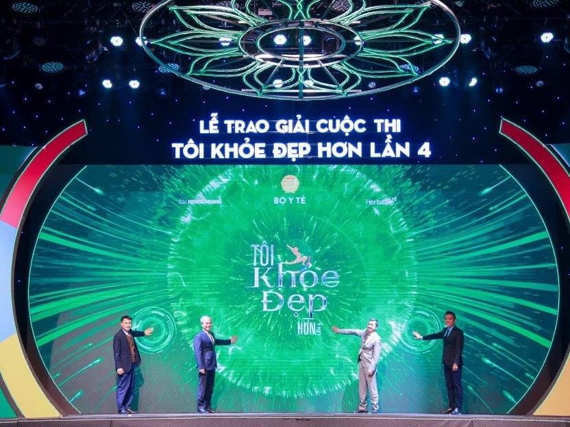 Herbalife Việt Nam đồng hành cùng Báo Sức khỏe và Đời sống tổ chức Lễ Trao Giải Cuộc Thi “Tôi Khỏe Đẹp Hơn 2025”