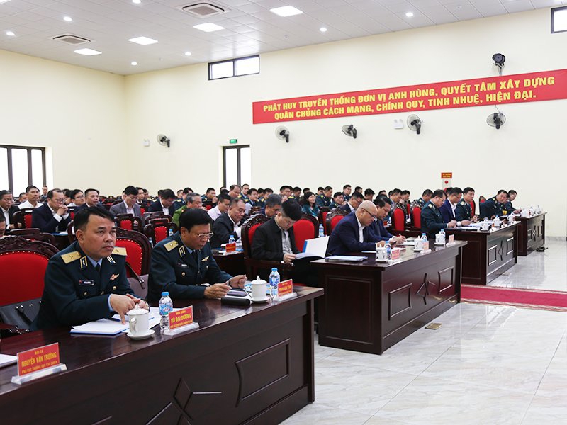 Hội nghị rút kinh nghiệm công tác phối hợp hiệp đồng giữa Quân chủng PK-KQ và Tổng Công ty Quản lý bay Việt Nam năm 2025