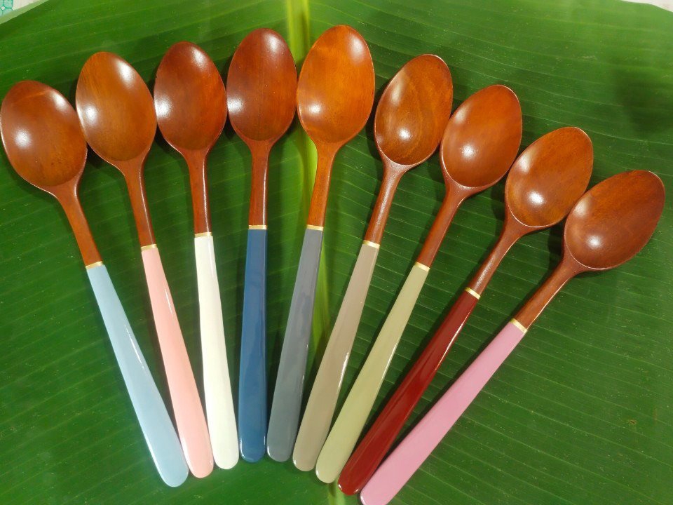 HTX đũa gỗ Quảng Thủy: mang hồn Việt đến bạn bè bốn phương