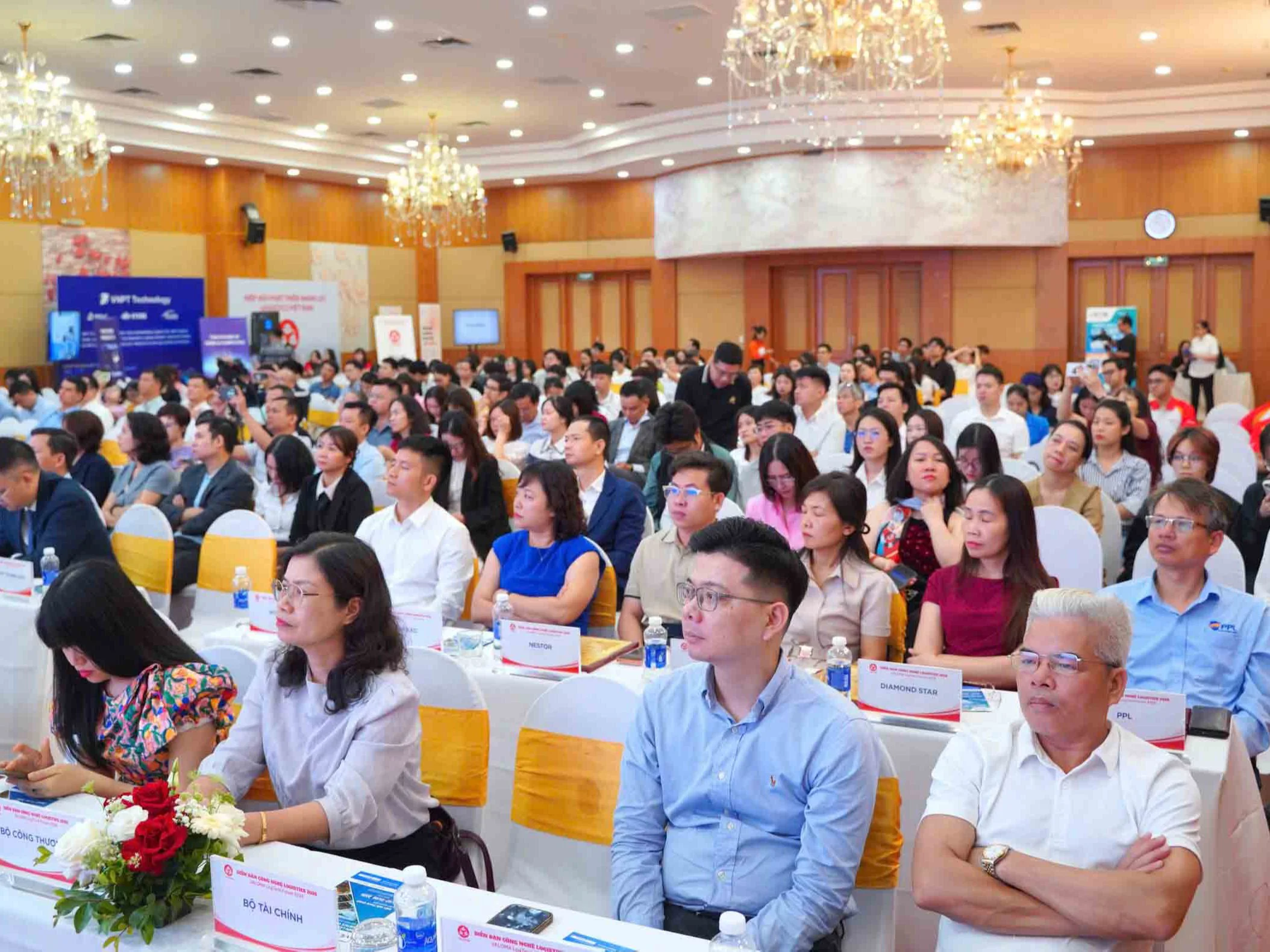 Logistics 2026 - VALOMA LogTech Forum 2026: Ứng dụng AI đáp ứng Logistics Việt Nam thời đại mới