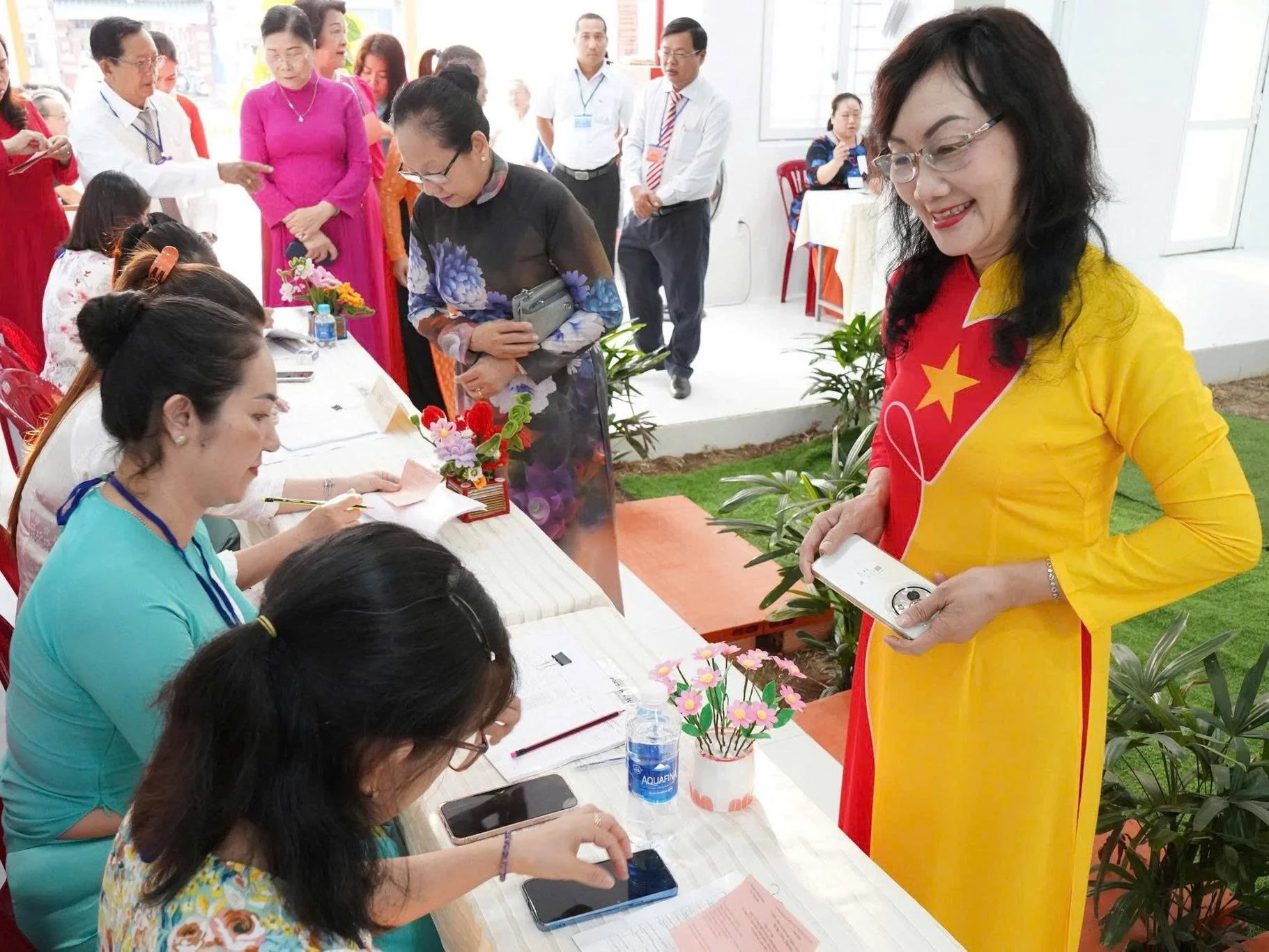 Ngày hội non sông tại xã Nhà Bè: 73 khu vực bỏ phiếu đồng loạt khai mạc