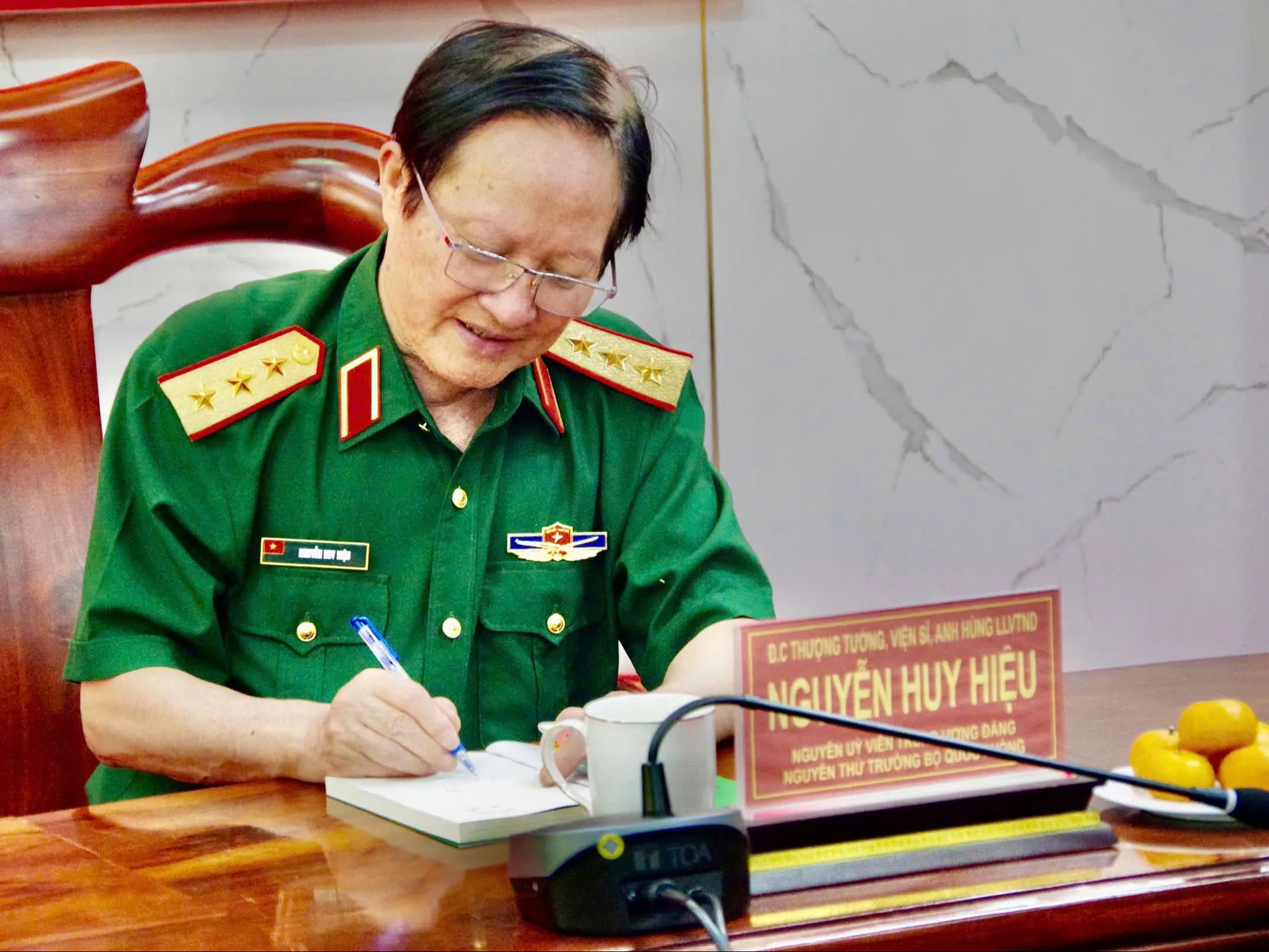 Những kỷ vật đời binh nghiệp của Thượng tướng, Viện sĩ, Tiến sĩ, Anh hùng Lực lượng vũ trang nhân dân Nguyễn Huy Hiệu