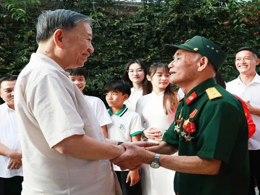 Phường Thảo Nguyên (Sơn La): TBT, Chủ Tịch Nước Tô Lâm thăm hỏi, tặng quà gia đình chính sách và người có công với cách mạng 
