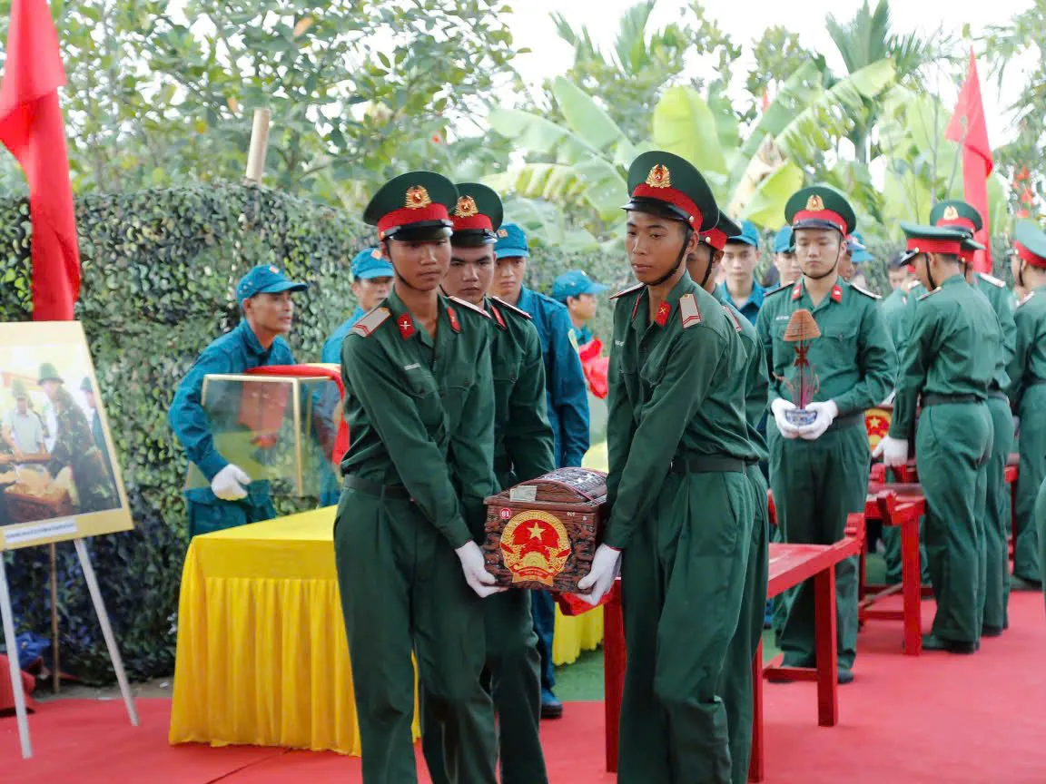 TP.Hải Phòng thành kính lễ viếng, truy điệu, an táng hài cốt liệt sĩ và đồng bào tử nạn