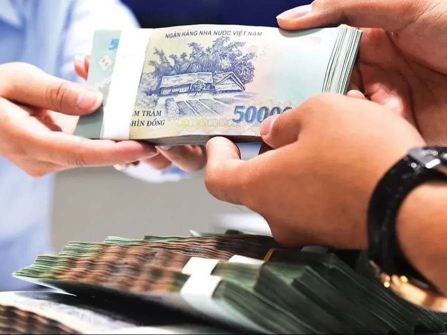 Từ 18/8, Ngân hàng Nhà nước áp dụng quy định mới về cho vay đầu tư ra nước ngoài