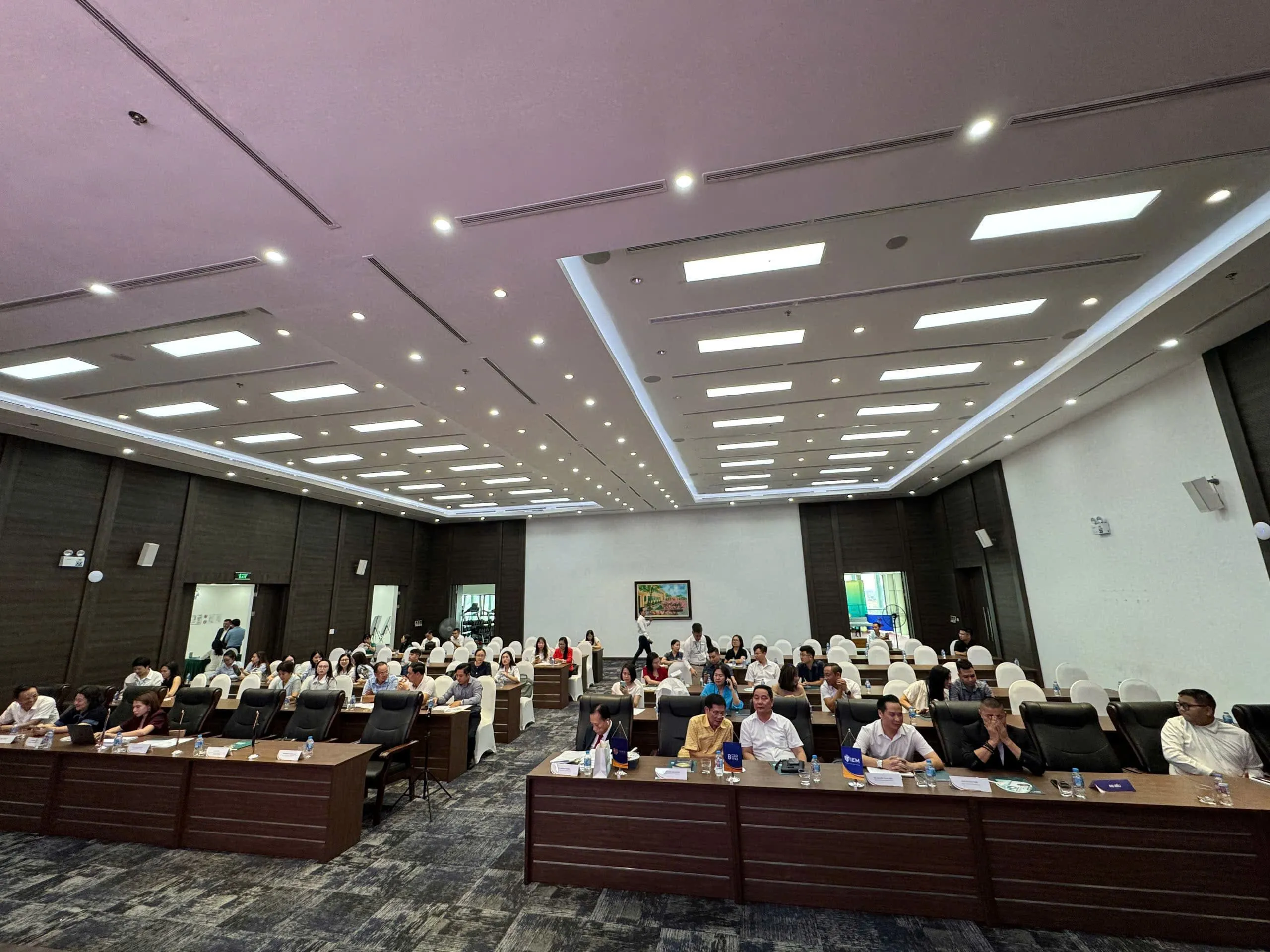 Vấn đề sống còn của doanh nghiệp – Nút thắt và giải pháp cho dòng tiền và nguồn vốn