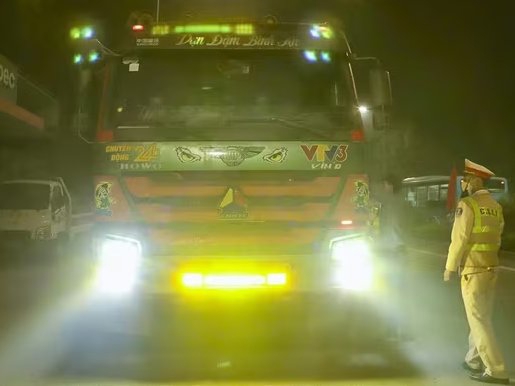 Xuyên đêm tuần tra, bảo vệ tuyệt đối an ninh cho Đại hội XIV của Đảng