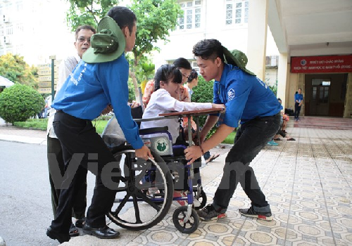 Kỳ thi THPT quốc gia: Thí sinh khuyết tật được chăm sóc chu đáo