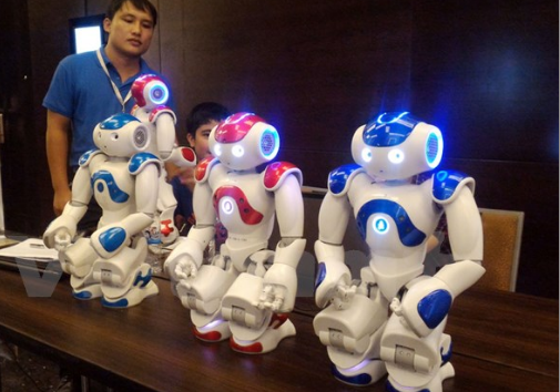 SoftBank đưa robot trong lĩnh vực dạy tiếng Anh vào Việt Nam