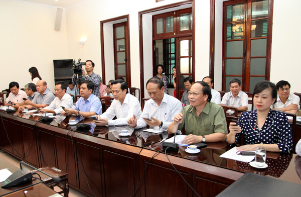 Bộ LĐ-TB&XH quyên góp ủng hộ đồng bào miền Trung