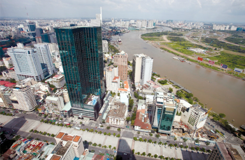 Đại gia săn cao ốc trung tâm Sài Gòn cho thuê lại lãi tiền tỷ