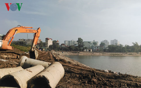 Hà Nội: Dự án cải tạo hồ Định Công, chậm đến bao giờ?