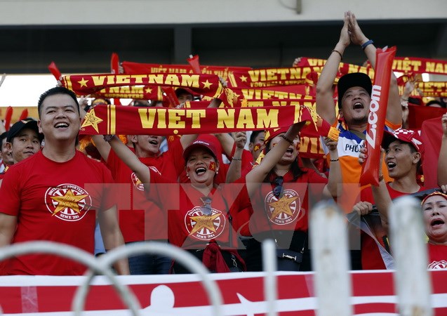 Việt Nam đánh bại chủ nhà Myanmar ở trận ra quân AFF Cup 2016
