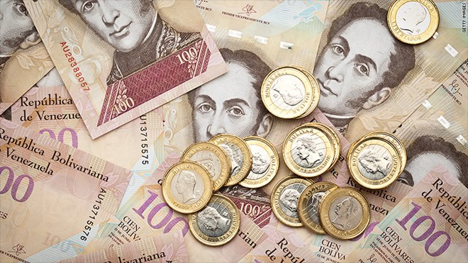 Thu hồi tiền 100 bolivar, Venezuela sẽ phát hành đồng nội tệ 'khủng'