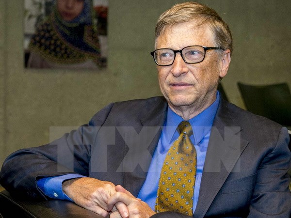 Tỷ phú Bill Gates kêu gọi ông Donald Trump tiếp bước Kennedy