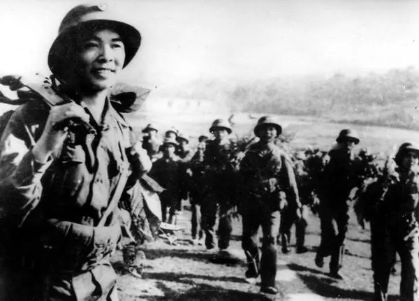 Tuổi 20 đẹp mãi cùng mùa xuân: Đêm liên hoan chia tay nơi rừng biên giới.