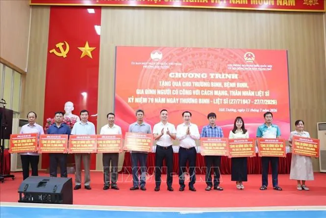 Hải Phòng: Tặng quà thương binh, bệnh binh và người có công ở 9 phường