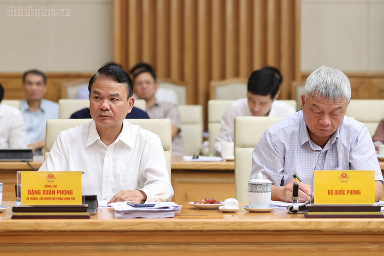 Thủ tướng: Thể chế hóa đầy đủ chủ trương của Đảng khi sửa đổi Luật Đất đai và các luật có liên quan