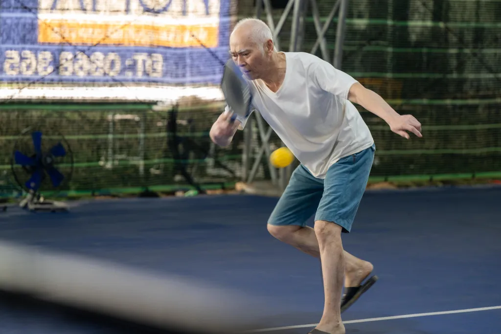 Người cao tuổi tìm niềm vui vận động với pickleball tại viện dưỡng lão