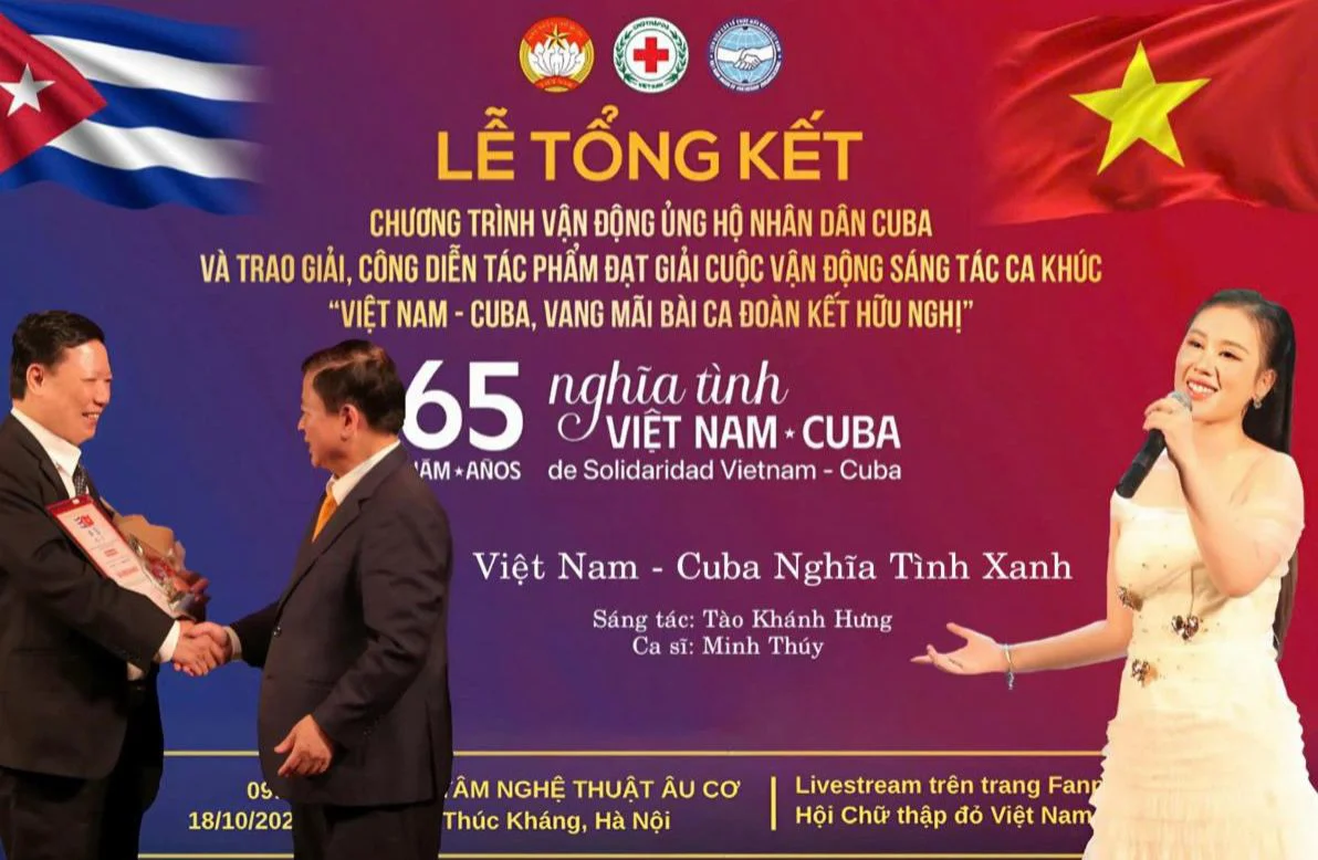 Biển hát lời thương: bản tình ca giao thoa và hy vọng