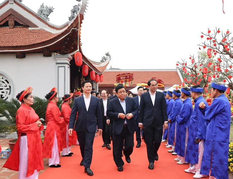 Phó Thủ tướng Nguyễn Chí Dũng dự khai mạc Lễ hội 