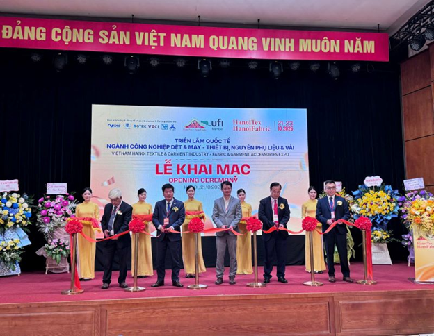 Khai mạc Triển lãm quốc tế ngành công nghiệp dệt may và nguyên phụ liệu