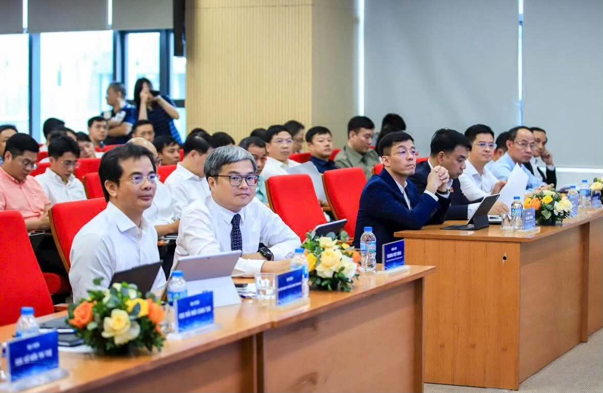 Hà Nội giao việc cụ thể để trở thành