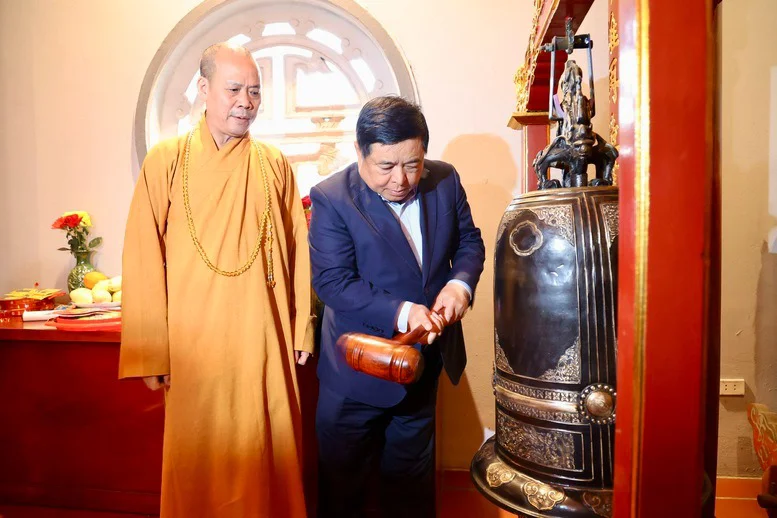 Phó Thủ tướng Nguyễn Chí Dũng dự khai mạc Lễ hội 