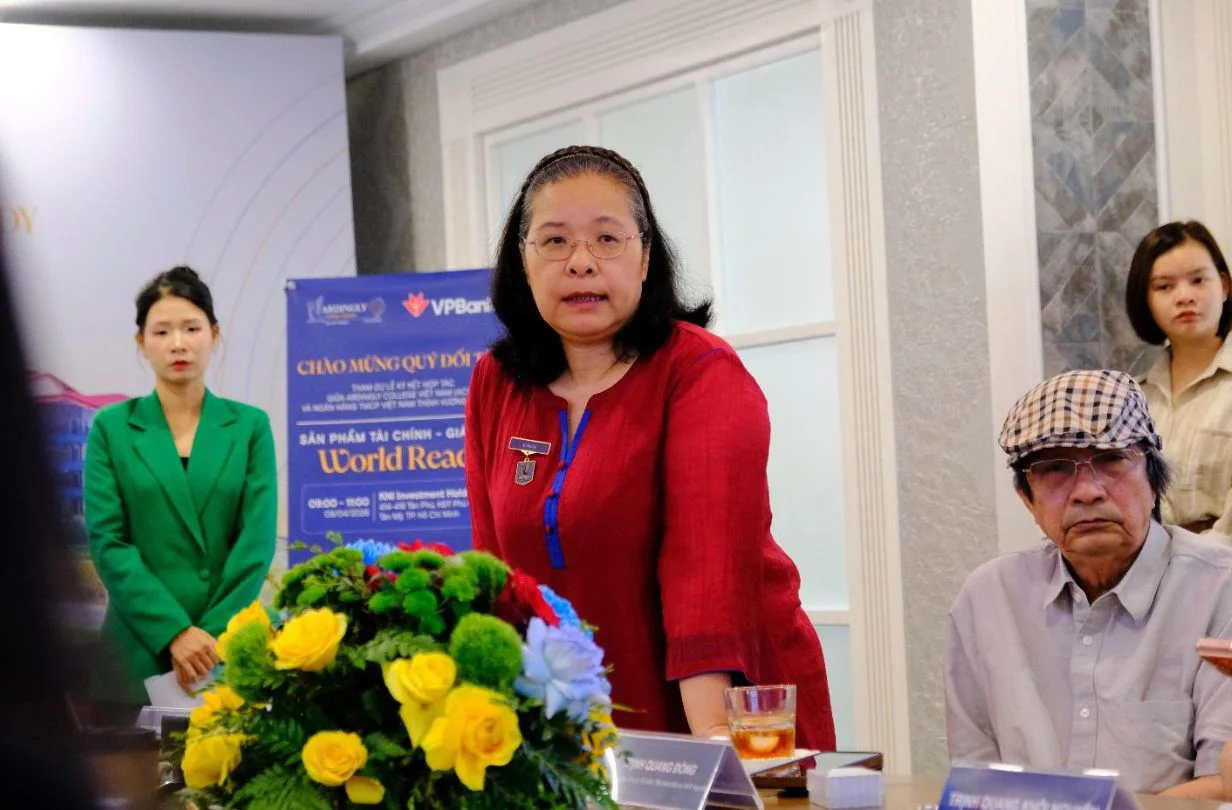  Lễ ký kết hợp tác giữa đơn vị giáo dục và Ngân hàng