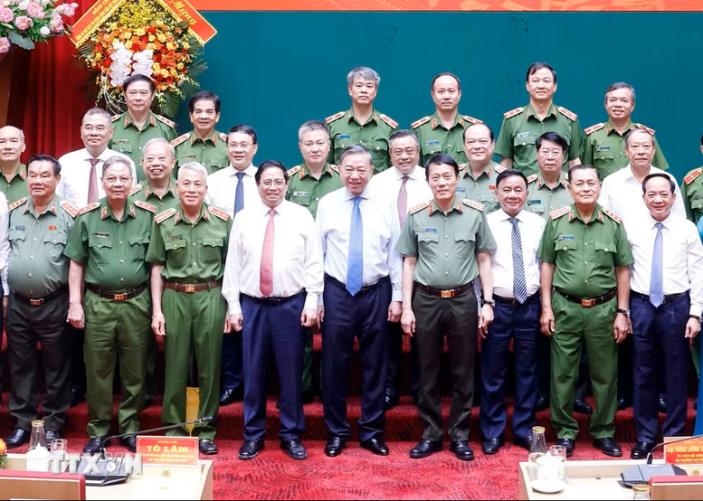 Tổng Bí thư, Chủ tịch nước Tô Lâm: Xây dựng lực lượng Cảnh sát nhân dân đáp ứng yêu cầu trong tình hình mới