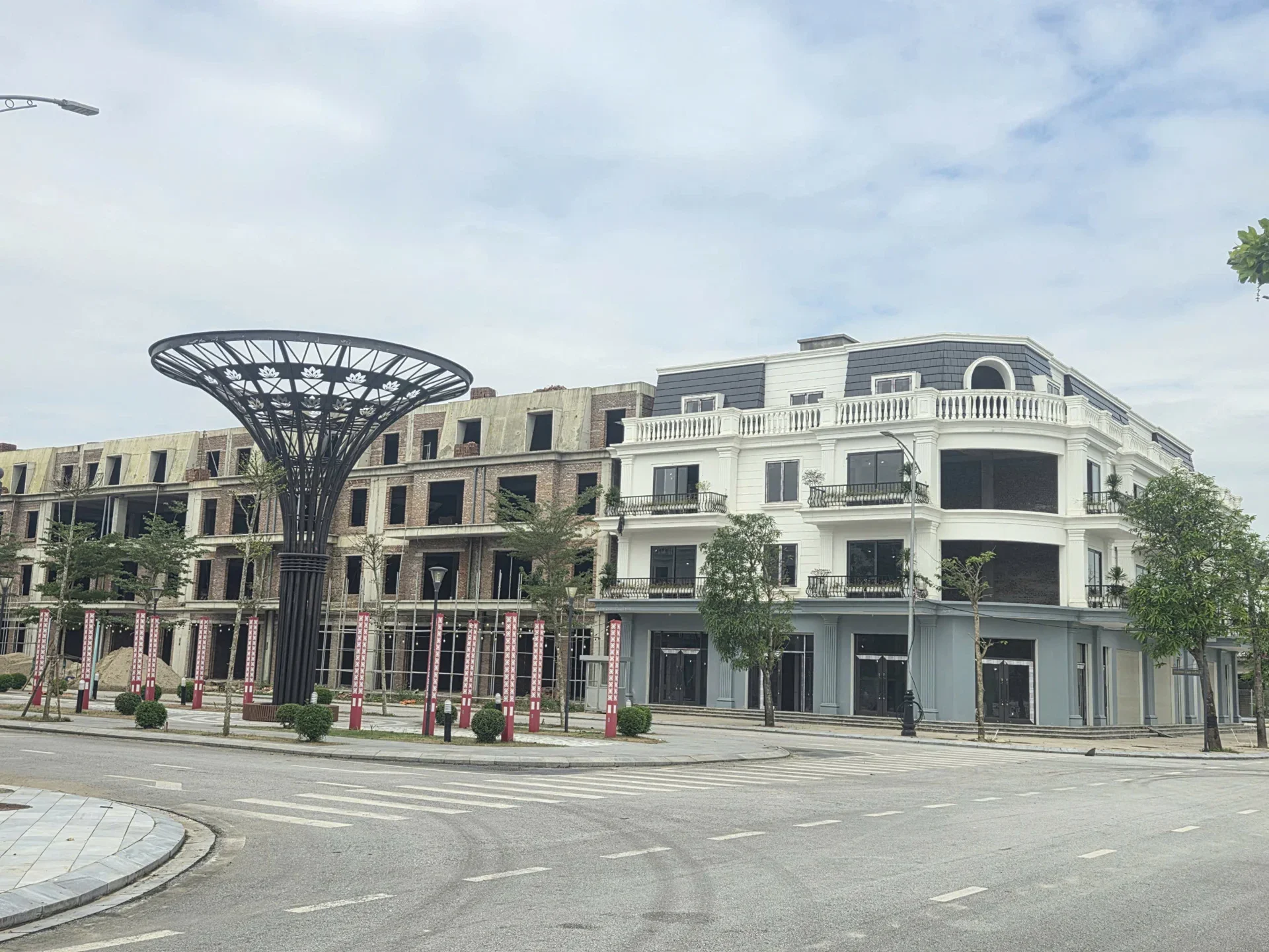 Tuyến đường dân sinh hơn 40 năm ở Nghệ An trước nguy cơ bị thu hẹp vì dự án bất động sản