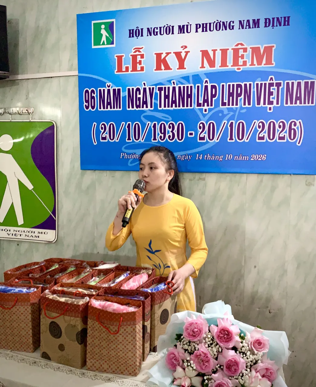 Ninh Bình: Hội Người mù phường Nam Định tổ chức lễ kỷ niệm ngày thành lập Hội Liên hiệp phụ nữ Việt Nam