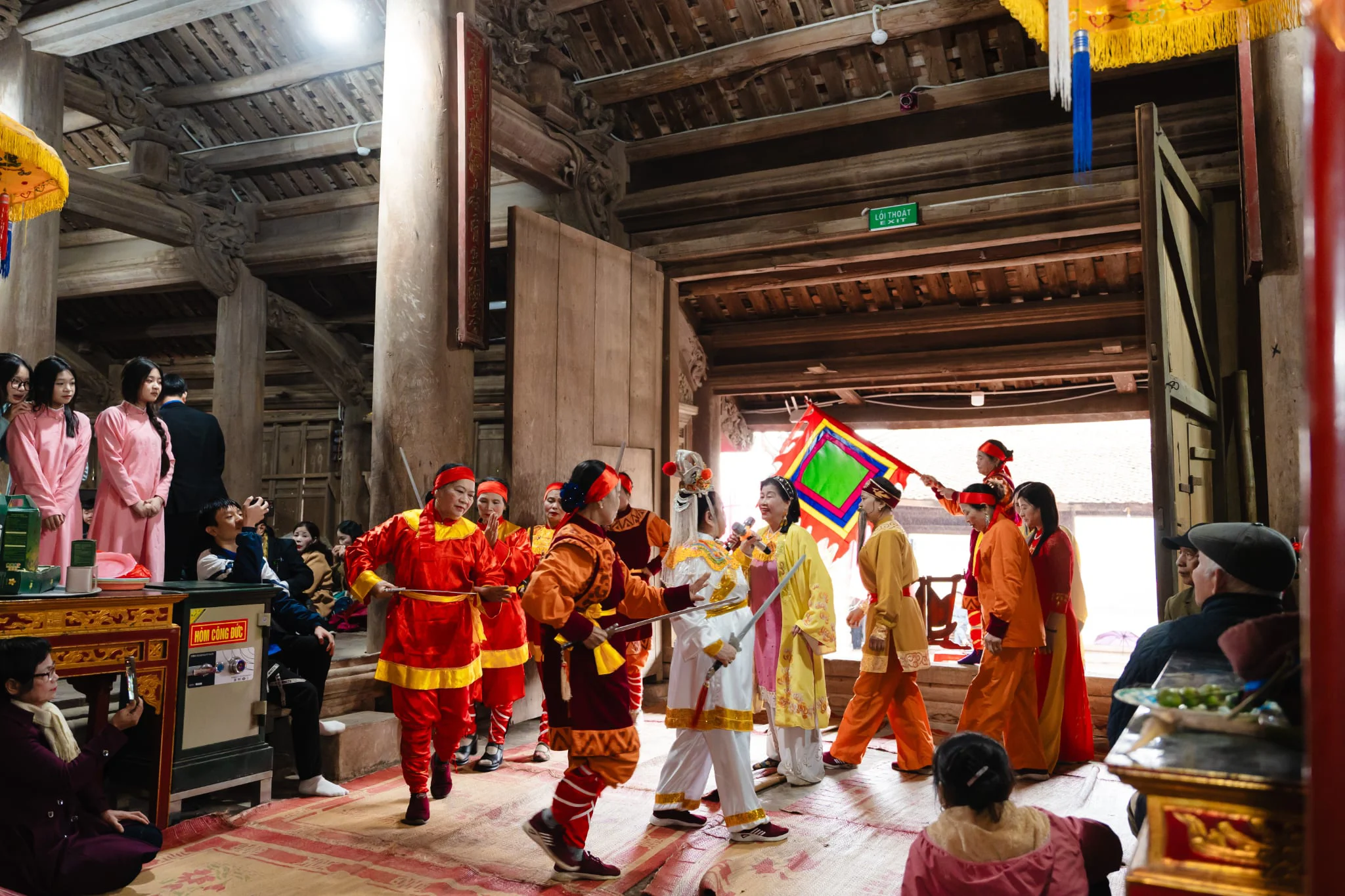 Ấn tượng với Lễ hội tái hiện Tết cổ truyền tại Đình So, Hà Nội