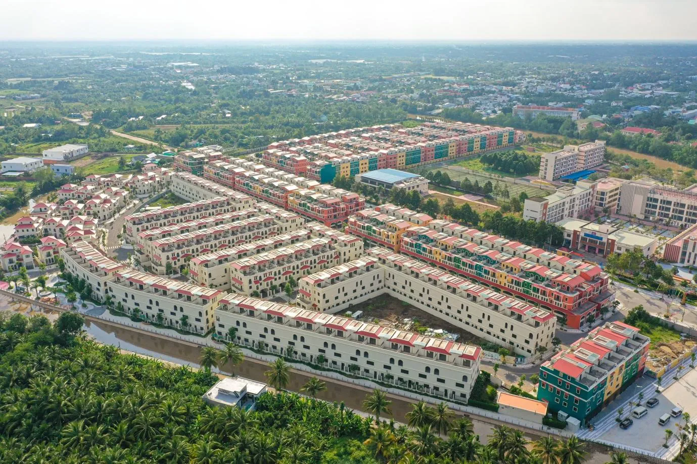 Vĩnh Long trước chu kỳ phát triển mới: Đâu là động lực cho những cực tăng trưởng tương lai?