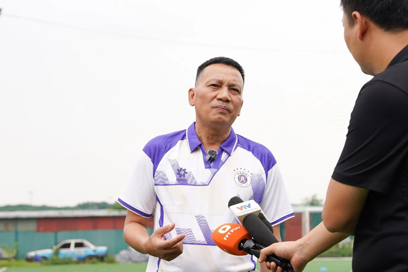 Đại biểu HĐND Đỗ Vinh Quang hiện thực hóa cam kết về bóng đá học đường