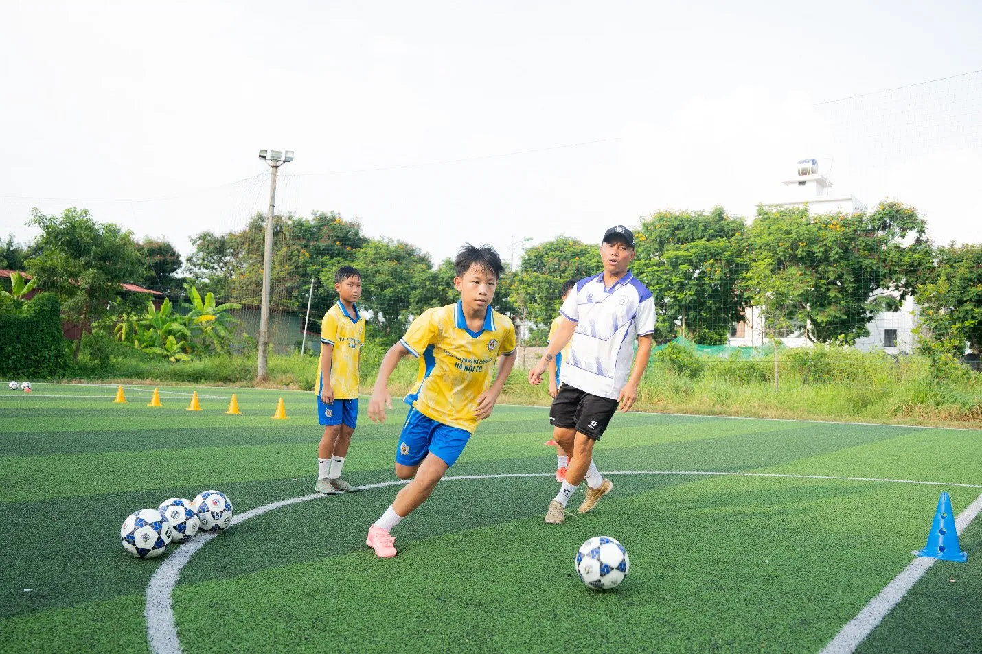 U11 CLB Bóng đá Hà Nội: Chiếc cúp vô địch của cả hệ thống