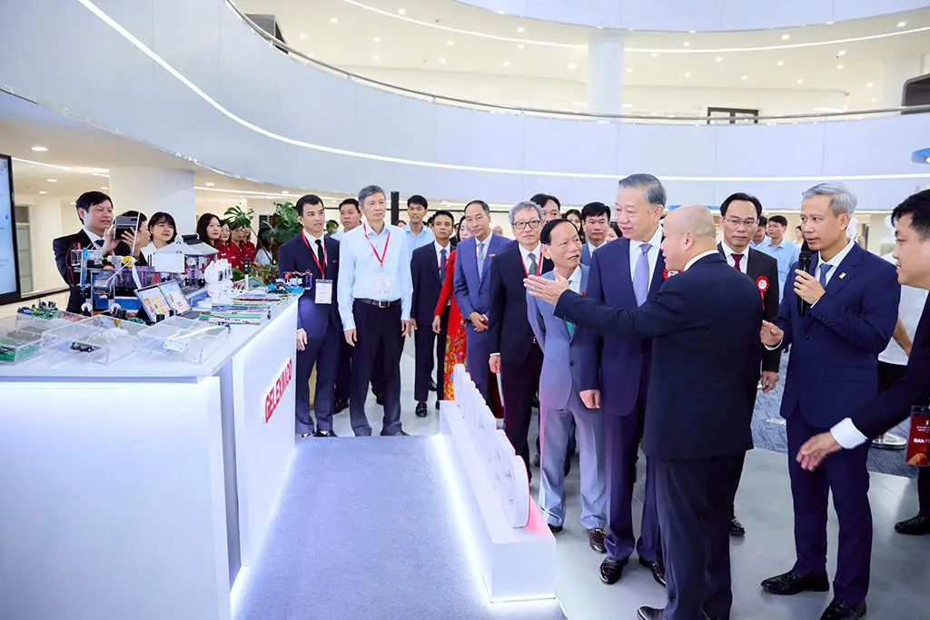 ĐH Bách khoa Hà Nội và GELEXIMCO khánh thành Trung tâm Đổi mới sáng tạo liên ngành