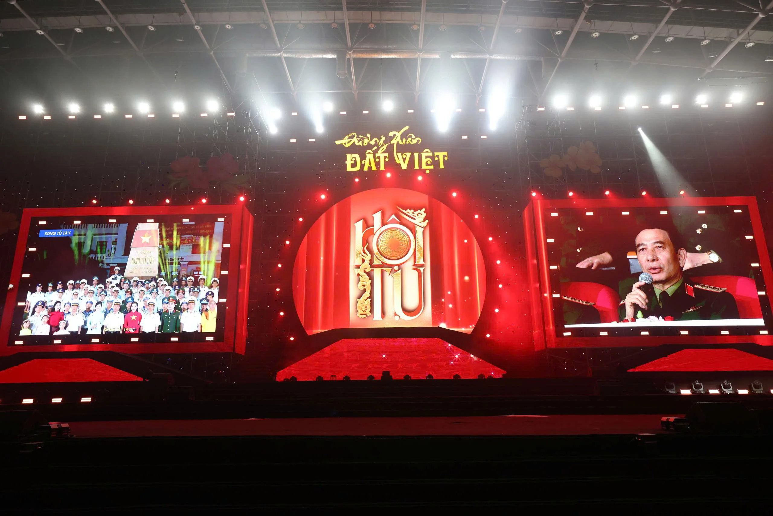 ‘Đường xuân Đất Việt 2026 – Hội Tụ’: “hồn dân tộc” Quân đội nhân dân Việt Nam