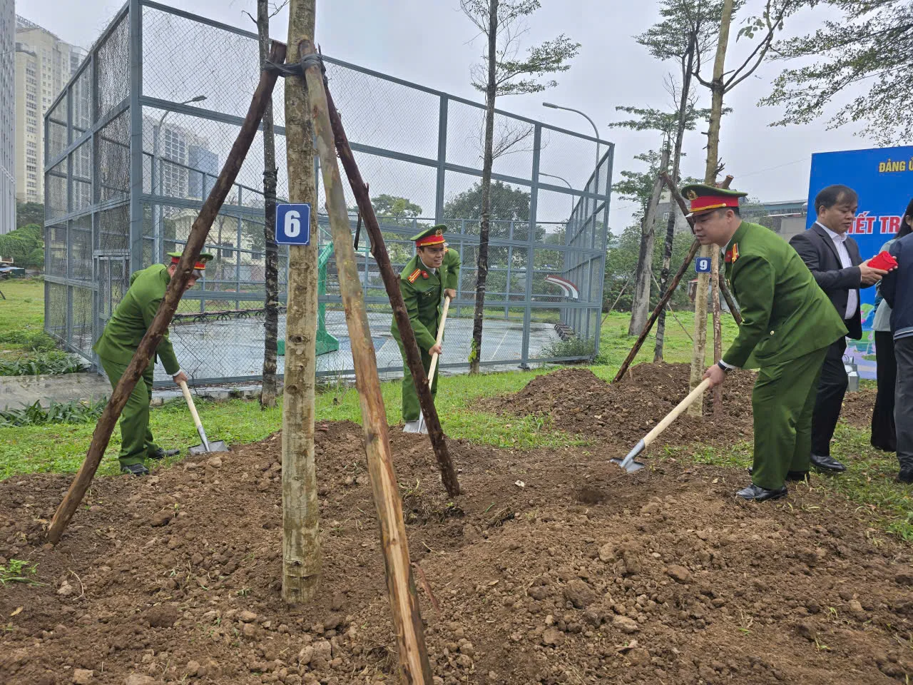 Hà Nội: Phường Đại Mỗ phát động tết trồng cây Xuân Bính Ngọ 2026