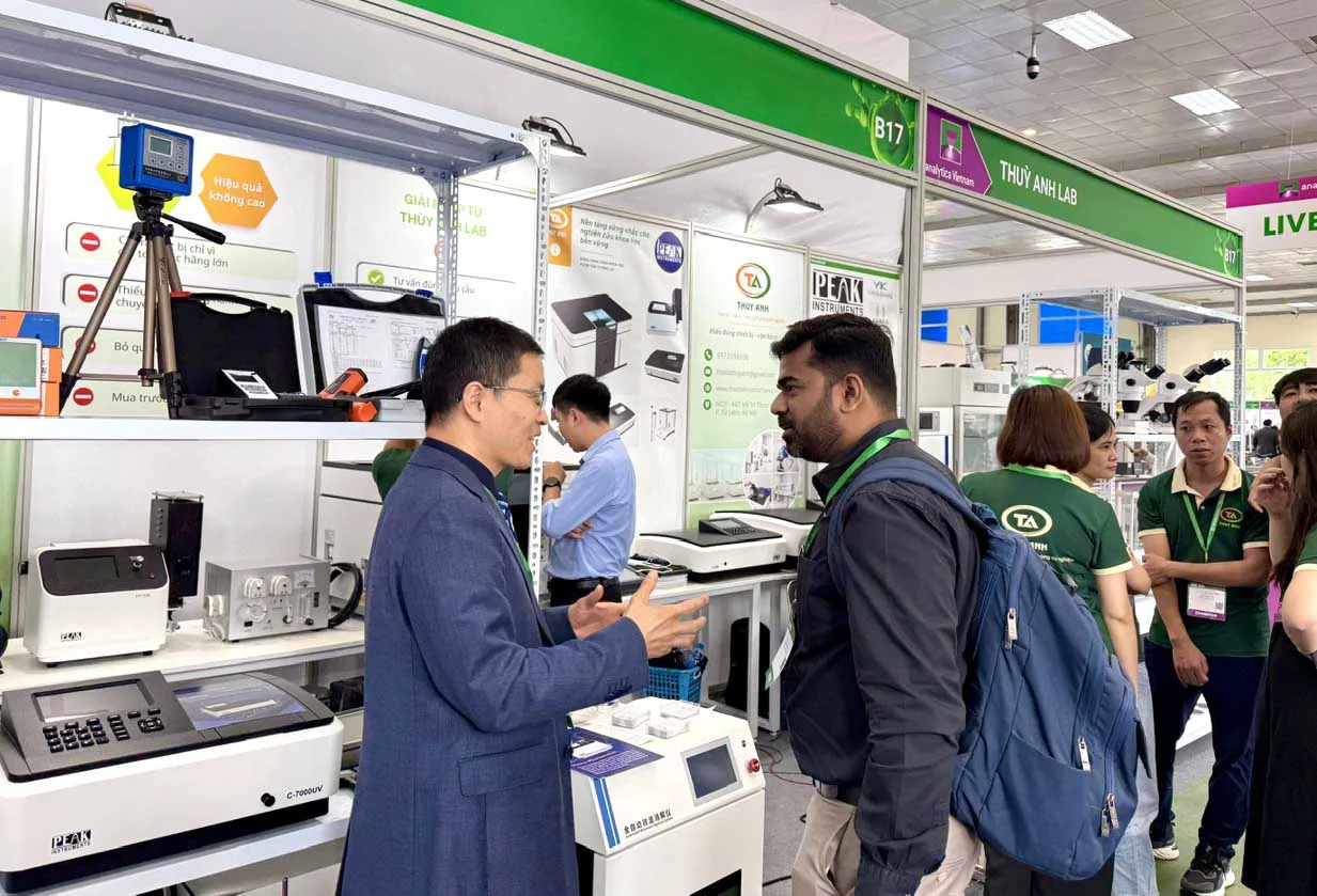 Analytica Hà Nội 2026: Các doanh nghiệp từng bước làm chủ thiết bị.
