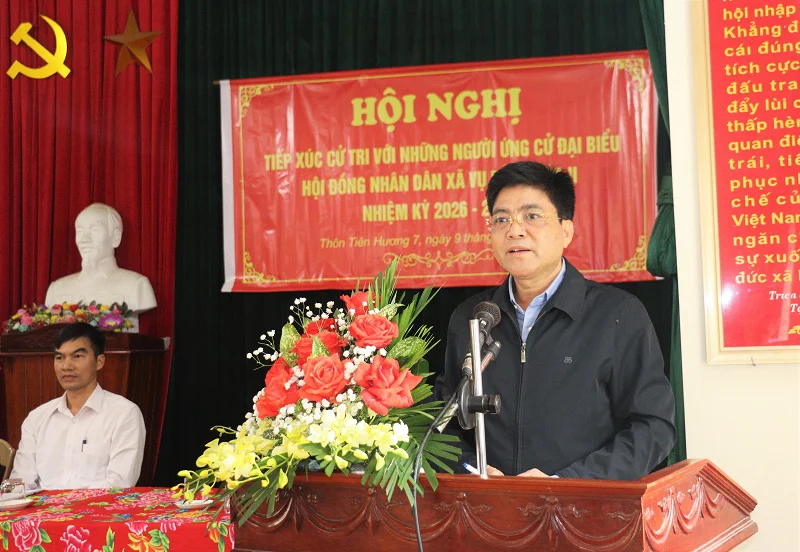 Bí thư Đảng ủy và những người ứng cử đại biểu HĐND xã Vụ Bản, nhiệm kỳ 2026 – 2031 tiếp xúc với cử tri tại đơn vị bầu cử số 2