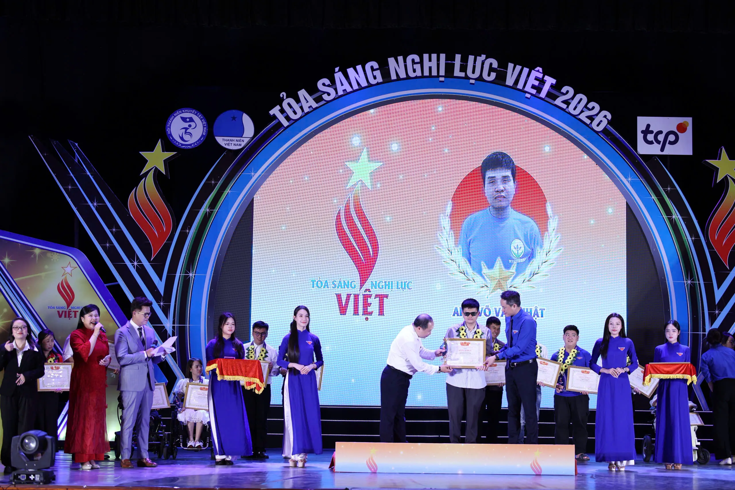 Vinh danh 26 gương thanh niên khuyết tật tiêu biểu “Tỏa sáng Nghị lực Việt” năm 2026